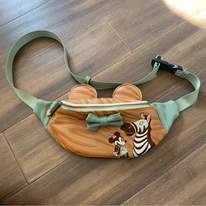 Authentic Disney Fanny pack.